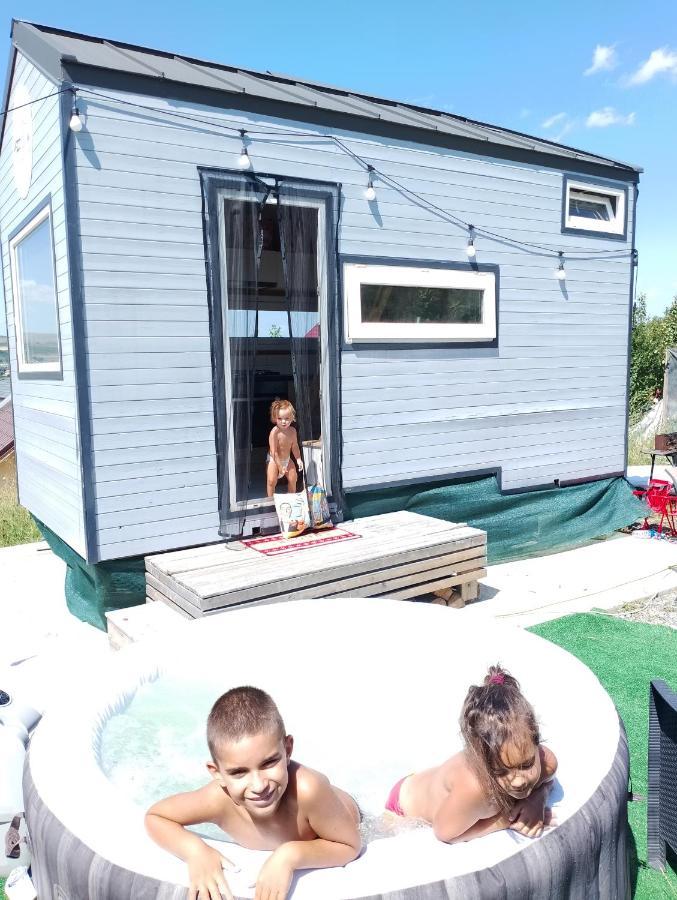 Tiny House Cluj With Jacuzzi Villa Sinnicoara Exterior foto